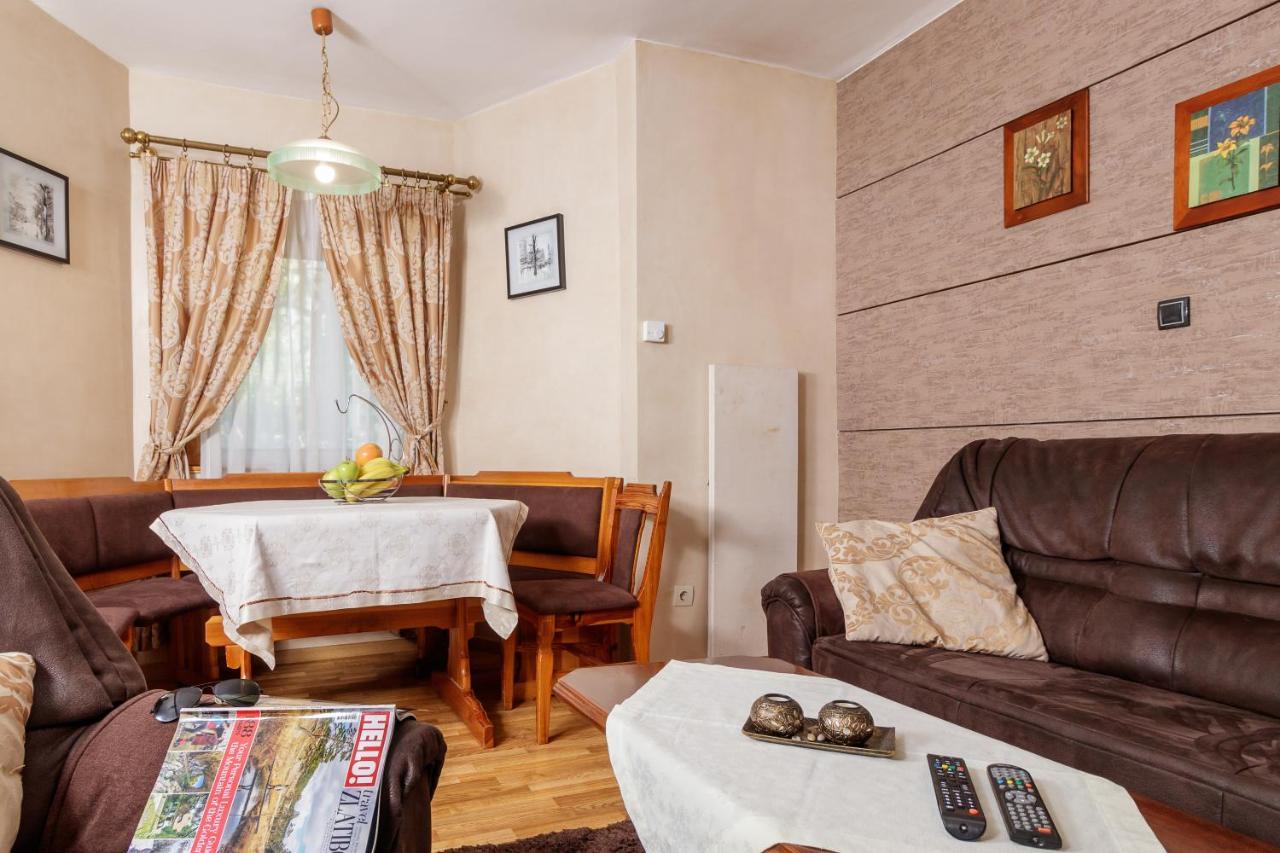 Kraljevi Konaci - Najam Kuca Na Zlatiboru Appartement Buitenkant foto