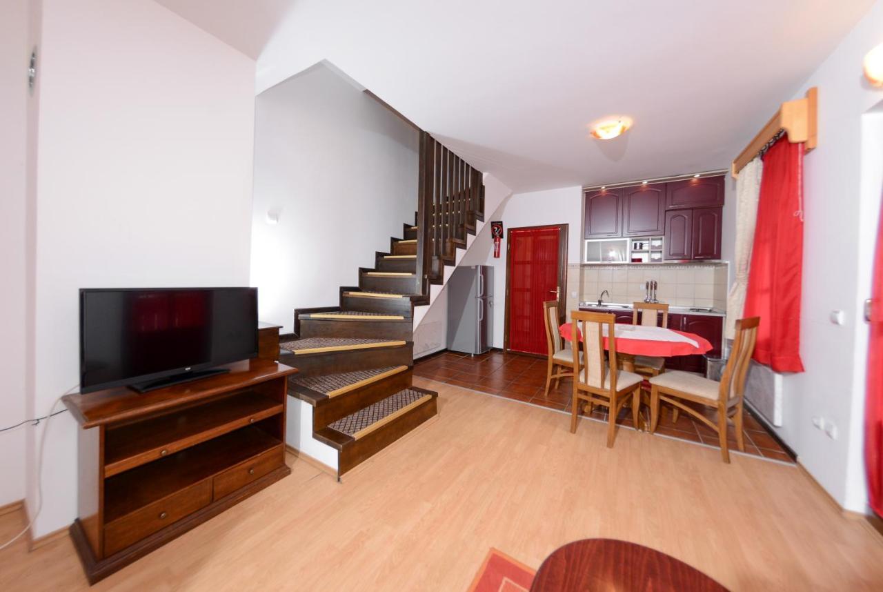 Kraljevi Konaci - Najam Kuca Na Zlatiboru Appartement Buitenkant foto