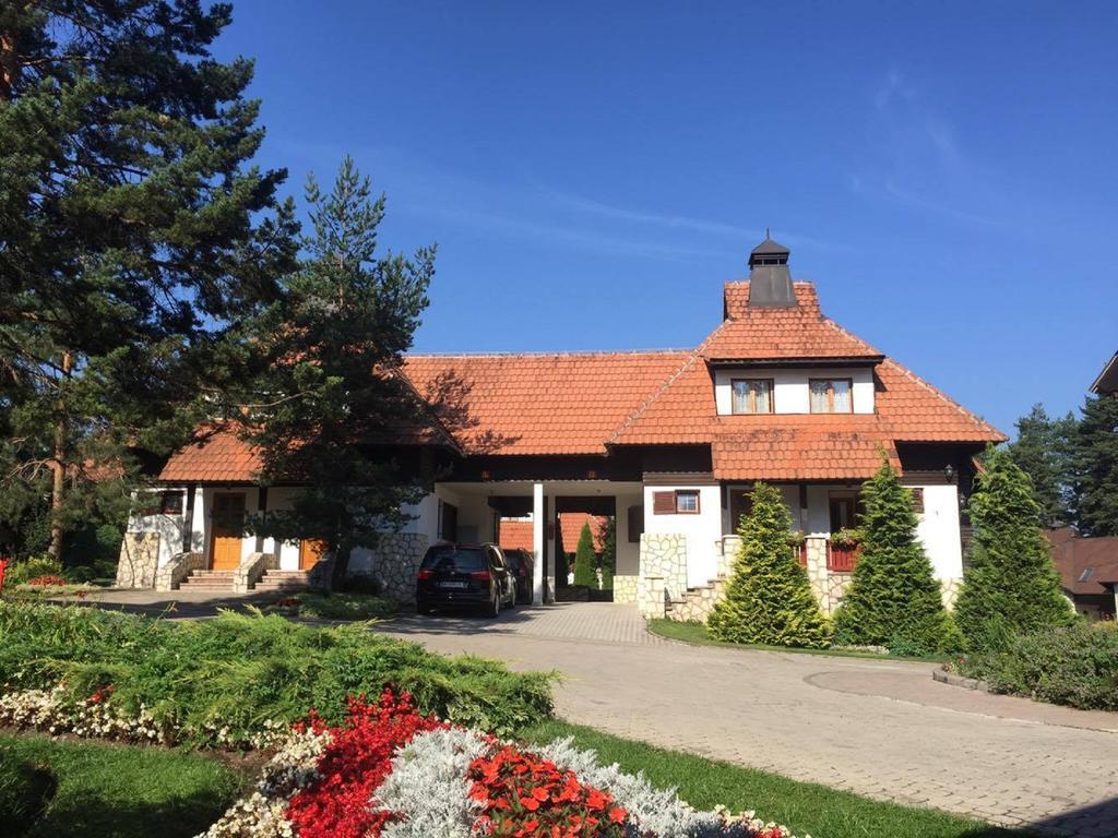 Kraljevi Konaci - Najam Kuca Na Zlatiboru Appartement Buitenkant foto